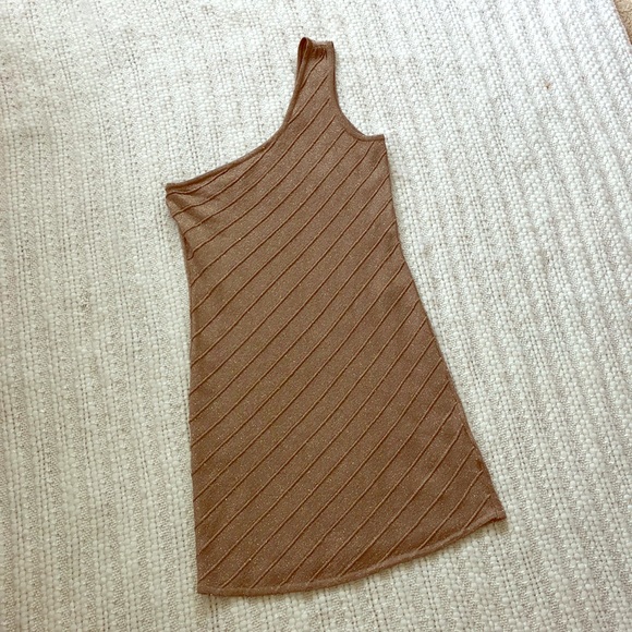 朗Sexy Bebe Gold Glitter dress Show-Stopper! - Picture 1 of 4